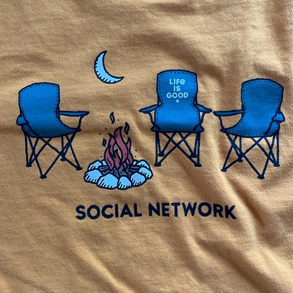 Cotton Graphic Tee - Picture 2 of 5